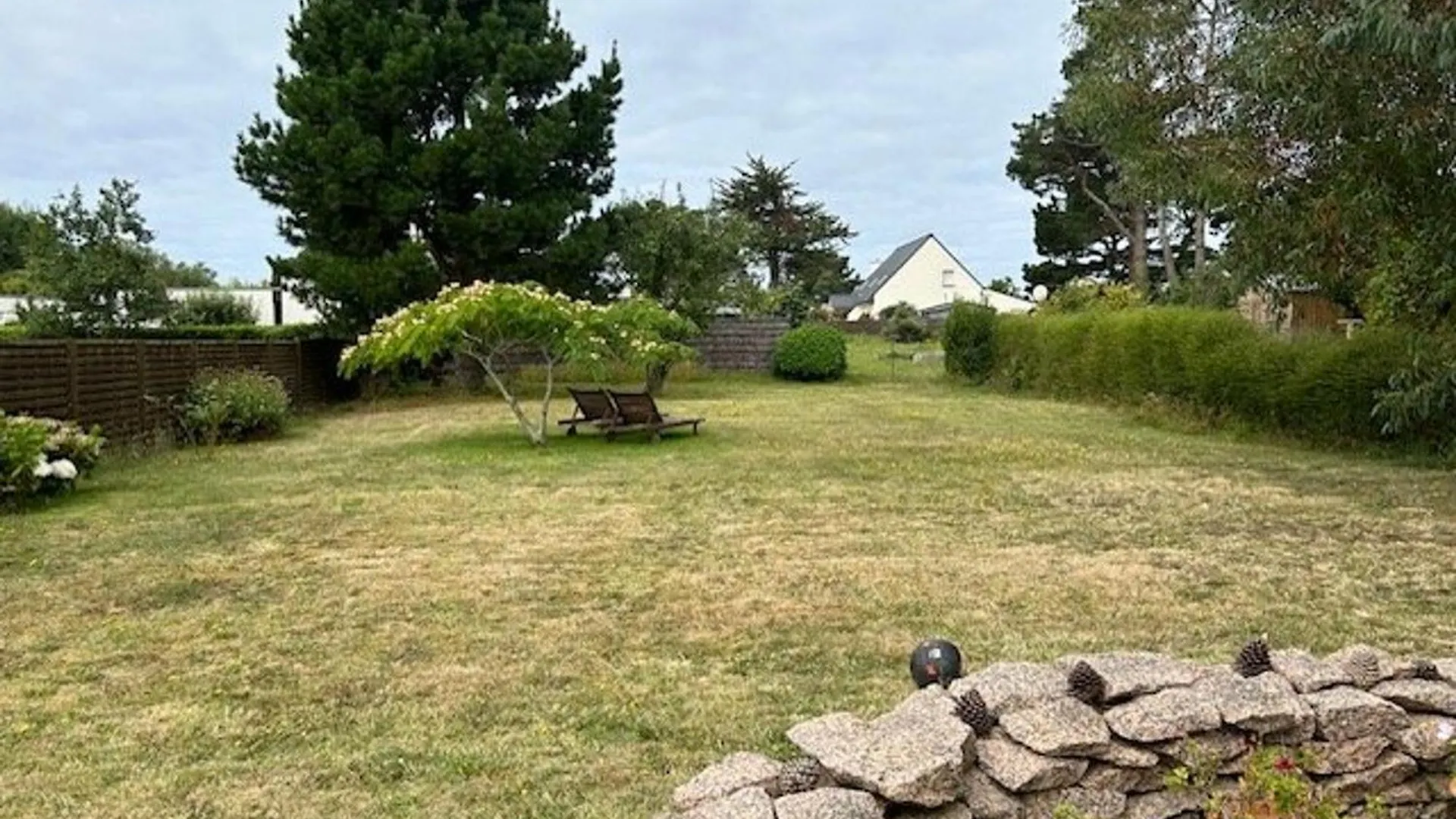 Maison 4 Etoiles A Tregastel, Proche Plage Pour 8 Pers. Avec Parking - Fr-1-542-74 0*,  Frankrike