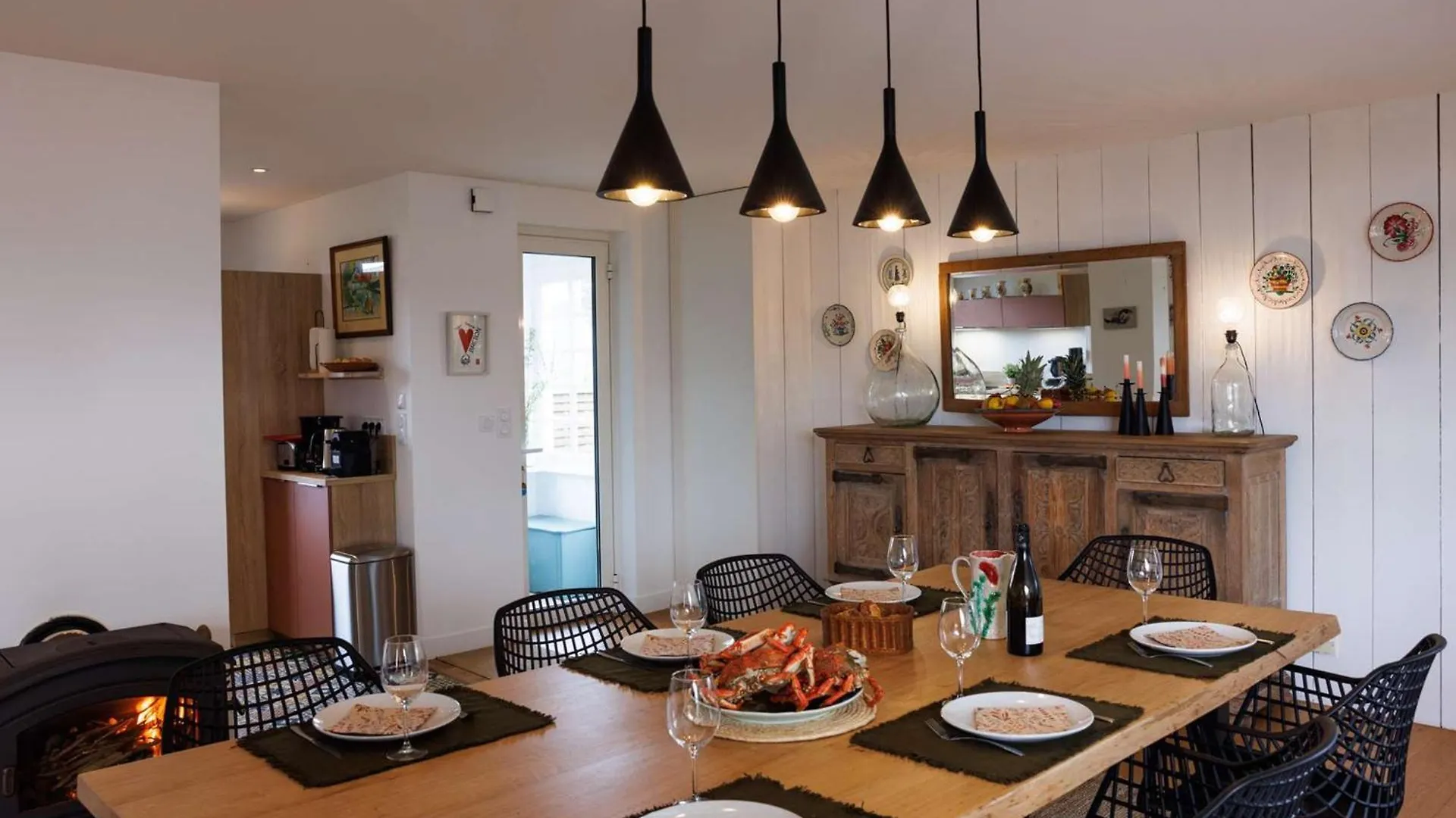 Maison 4 Etoiles A Tregastel, Proche Plage Pour 8 Pers. Avec Parking - Fr-1-542-74 0*,